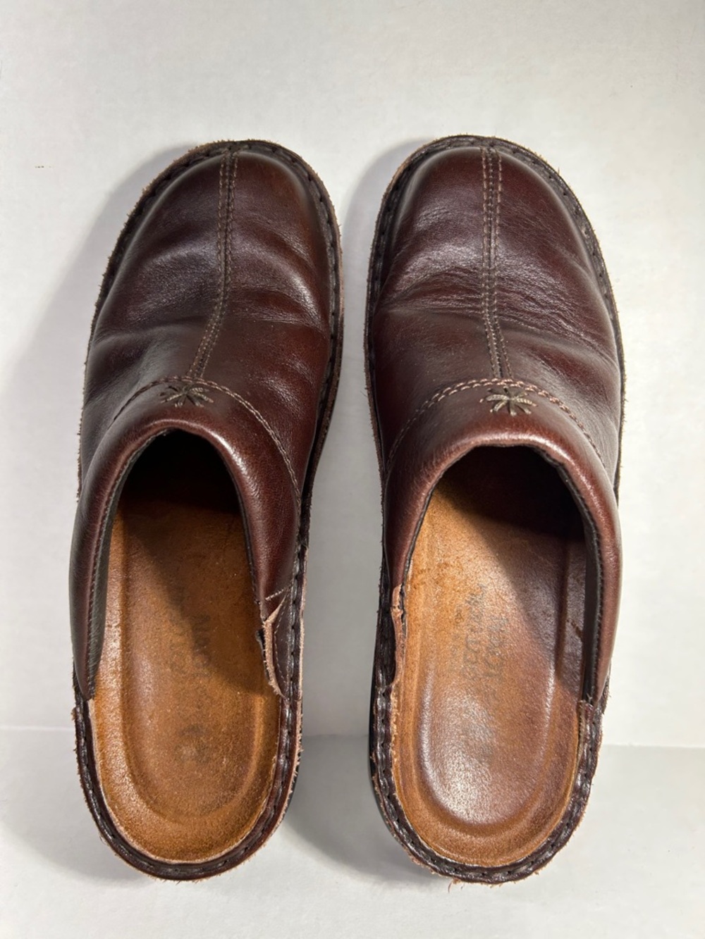 NAOT Slip-On Women’s size 9 (40) Leather Clog - Brown